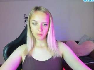 rousereedd's live room