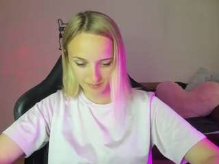 rousereedd's live room