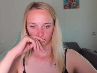 RouseReedd live cam