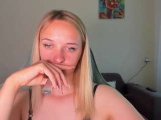 RouseReedd live cam