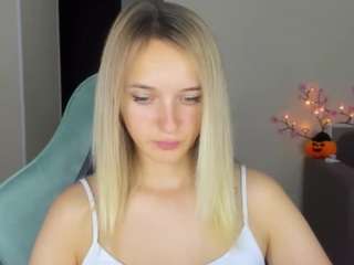 RouseReedd live cam preview
