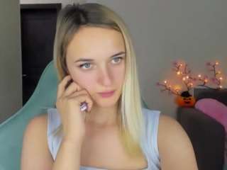 RouseReedd live cam preview