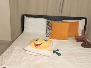 mia flame live cam preview