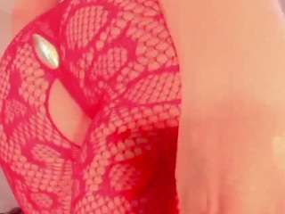 sofiisweet's CamSoda show and profile