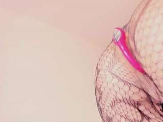 le modèle sofiisweet est en webcam porno dans un show sur le site camsoda, il possède les tags suivants: amateur,fetish,toys,tattoos,sexy,no smoking,no drinking,nipple piercings,lush,anal,hairy-pussy,fuck machine,lovense,facial piercings,cosplay,ass,doggy-style,bondage,brown eyes,black hair