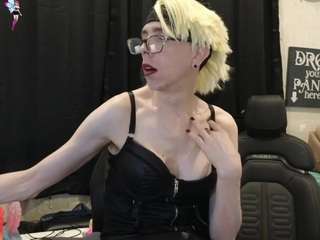 april1show1her from CamSoda is Freechat
