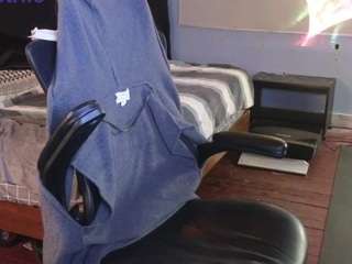 april1show1her webcam