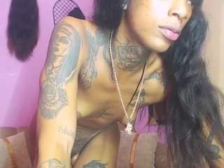 badgiirlx Live Webcam on CamSoda