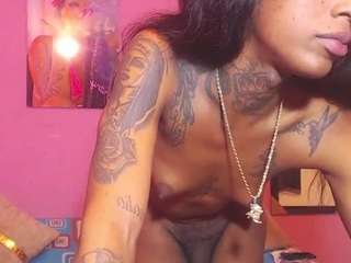 badgiirlx from CamSoda