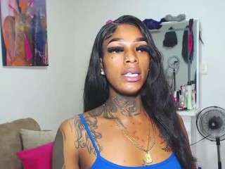 badgiirlx Live Webcam on CamSoda