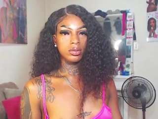 BadGiirlX live webcam show