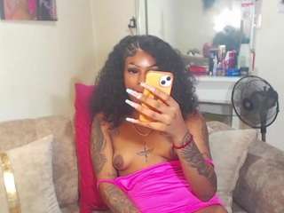 BadGiirlX live cam preview