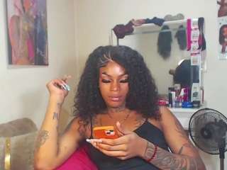 Badgiirlx's cam show statistics and live stream