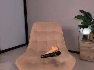 creamiebabe Live Webcam on CamSoda