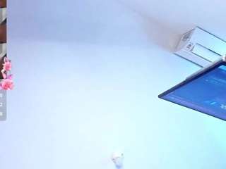 karol-eroticc Live Webcam on CamSoda