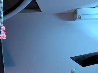 karol-eroticc from CamSoda
