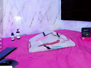 stefany-collins Live Webcam on CamSoda