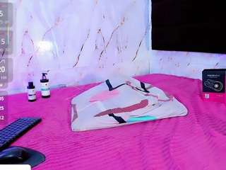 stefany-collins Live Webcam on CamSoda