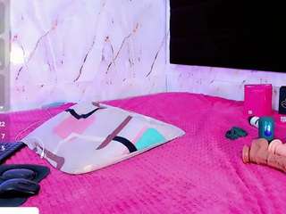 stefany-collins live cam profile