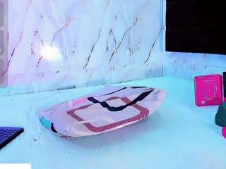 Live cam show with Stefany-Collins
