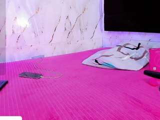 Stefany-Collins live webcam show