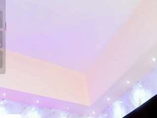 stefany-collins's live room