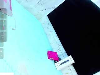 Stefany-Collins live cam preview