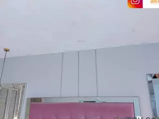 AkiraKings's Live Sex Cam Show