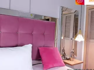 AkiraKings's Live Sex Cam Show