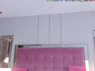AkiraKings's Live Sex Cam Show