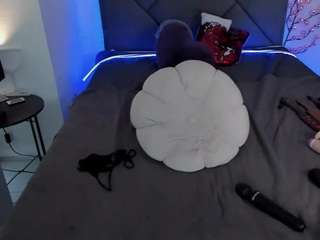 cassieevanss webcam model