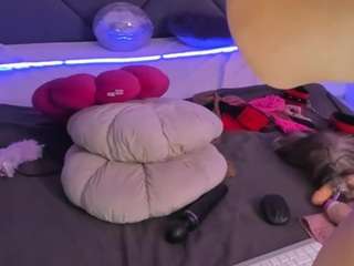 cassieevanss live webcam show