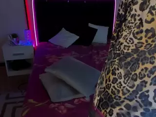 CassieEvanss's Live Sex Cam Show