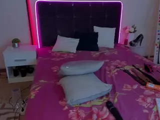 CassieEvanss's Live Sex Cam Show