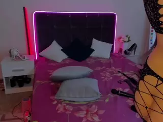 CassieEvanss's Live Sex Cam Show
