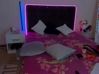CassieEvanss's Live Sex Cam Show