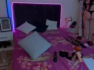 CassieEvanss's Live Sex Cam Show