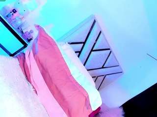 shaie16 Live Webcam on CamSoda