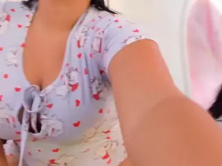 Sofii-Lopezz's Live Sex Cam Show