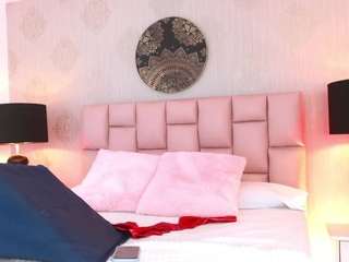 ashley-bruce Live Webcam on CamSoda