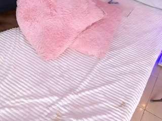 Ashley-Bruce live cam