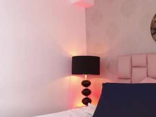 Live webcam model ashley-bruce on Soda Cams