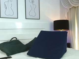 ashley-bruce Live Webcam on CamSoda