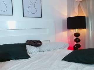 ashley-bruce Sex Cam Show