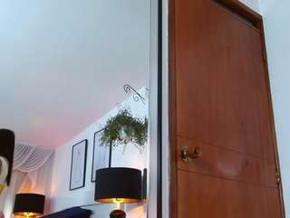 ashley-bruce Sex Cam Show