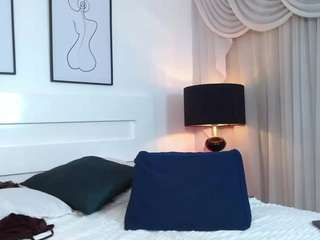 ashley-bruce Sex Cam Show
