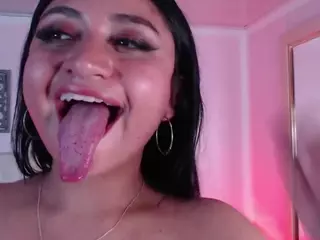 Ashley-Bruce's Live Sex Cam Show