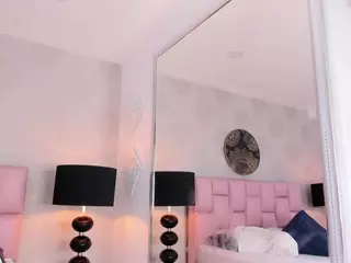 Ashley-Bruce's Live Sex Cam Show
