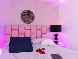 Ashley-Bruce's Live Sex Cam Show