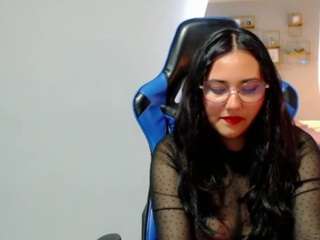 madie-eternity live webcam show